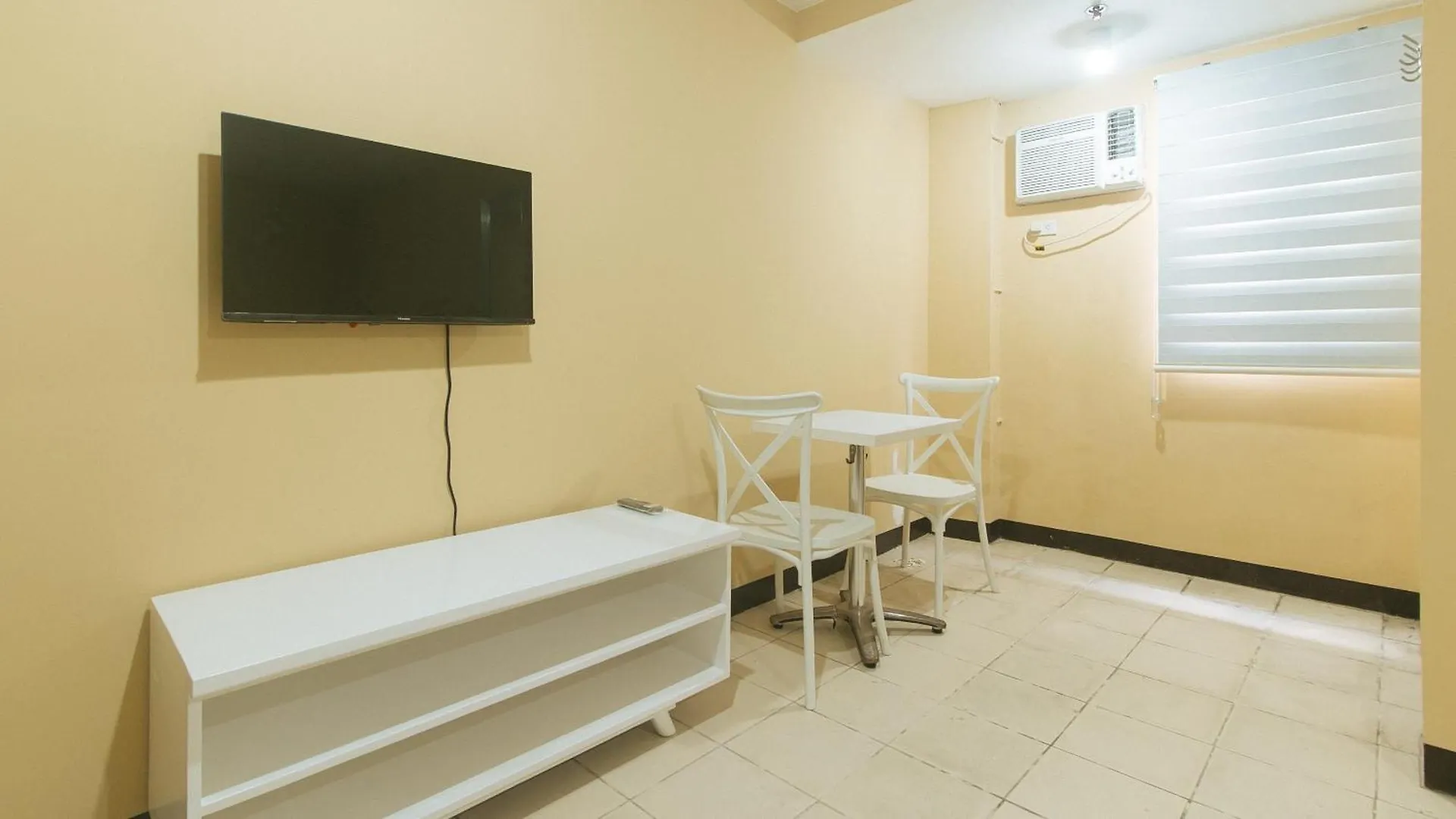 Hotel Reddoorz At Mubg Apartments Near Baclaran Church Manila