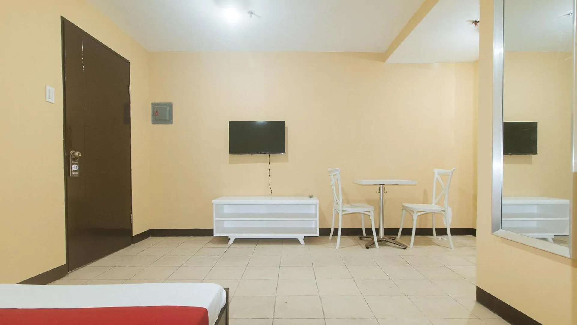 Reddoorz At Mubg Apartments Near Baclaran Church Manila Philippines