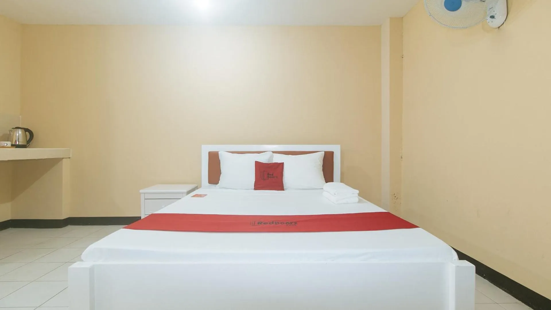 Reddoorz At Mubg Apartments Near Baclaran Church location